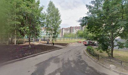 Стадион школы №600