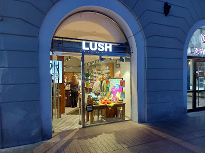 LUSH