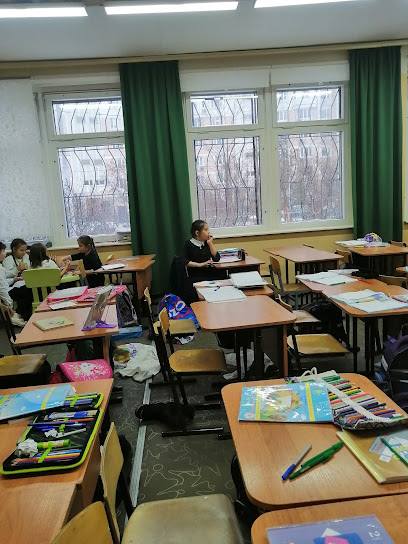 Гимназия №1562 им. Артема Боровика, МОУ