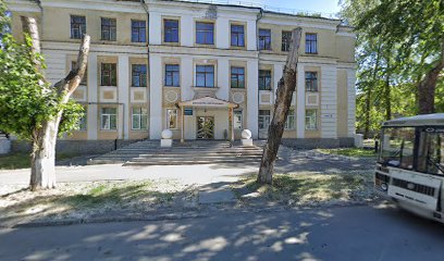 Маленькая страна, сеть детских эстрадных студий