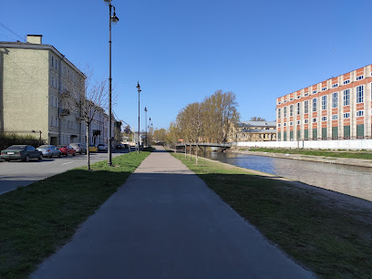 Пряжка, 11