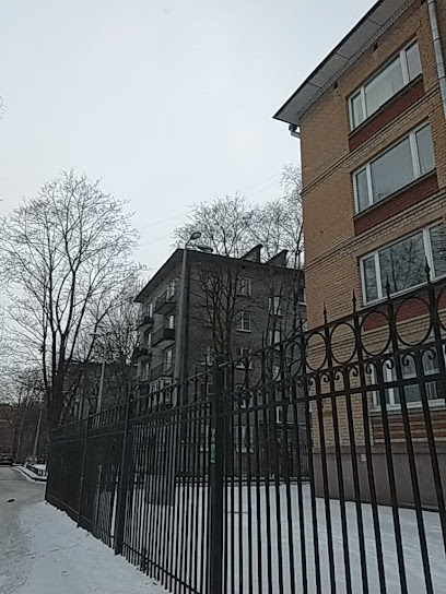 Земля И Вселенная, Гимназия № 642, Корпус № 1