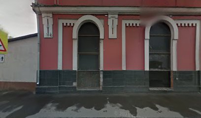 Школа маникюра Успех