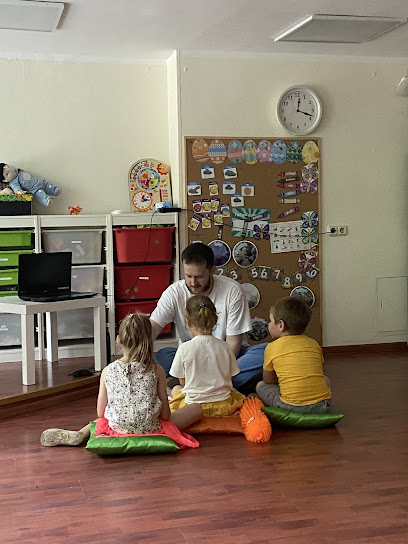 Baby-Bilingual Club, адреса