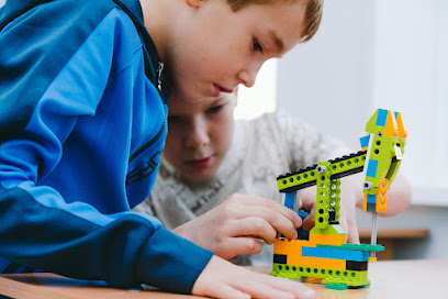 Лига Роботов - школа робототехники для детей 5-17 лет