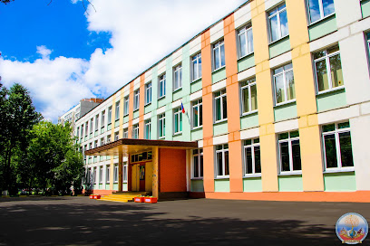 ГБОУ школа № 883, Учебный корпус Ленинград