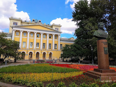 Московская средняя специальная музыкальная школа (колледж) им. Гнесиных