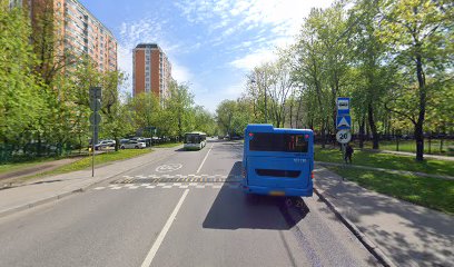 Школа № 737