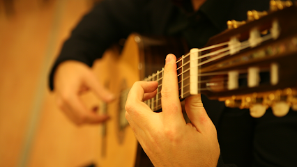Уроки гитары «Guitar first»