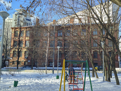 Гимназия №1530 Школа Ломоносова, Пушкинский дом