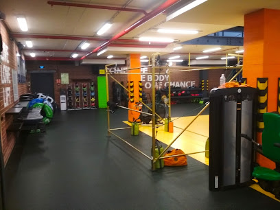 Гараж Джим, Garage Gym, Фитнес клуб