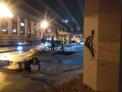 Спотподмостом