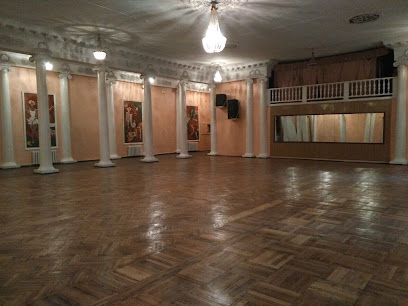 Школа танцев Вистерия