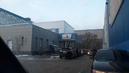 Бассейн Университетский