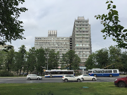 Нахимовский 32