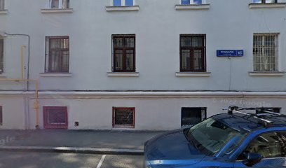 Школа Танца Байладор: парные танцы, Свадебный танец, Соло танцы.
