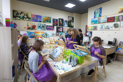 В Красках