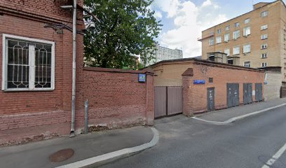 Кони на балконе