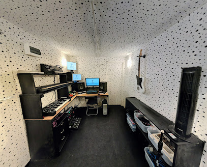 Rooom Studio