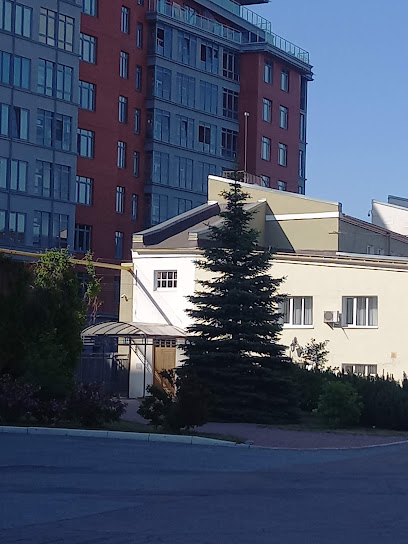 Дом Лета, Семейный Центр