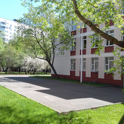 Школа № 878