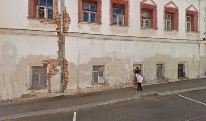 8 Ступеней Школа Йоги