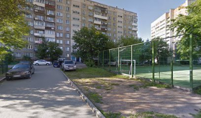 футбольная площадка