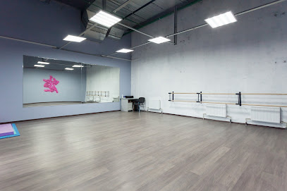 Танцевальная студия Light Move | школа танцев в Одинцово