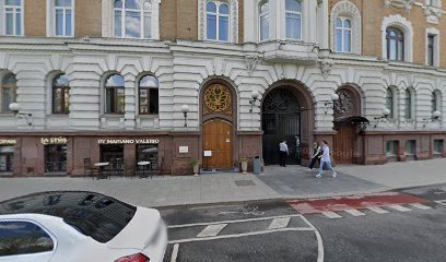 Школа актуального искусства