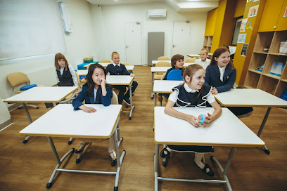 Bilingual Elementary School Discovery Primary School