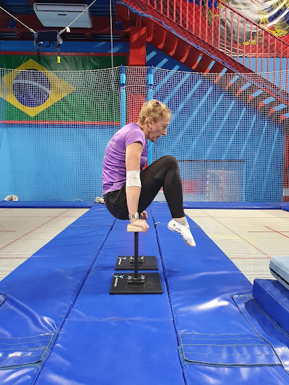Школа Батута "Yourtrampolinecoach"