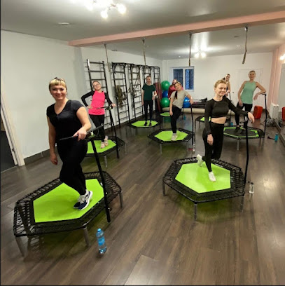 На Здоровье - студия джампинга и фитнеса на Пионерской