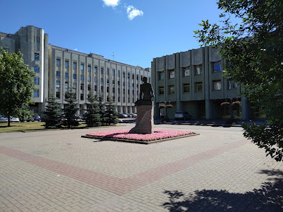 Памятник Генералу Брусилову