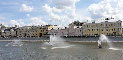 Репинский сквер