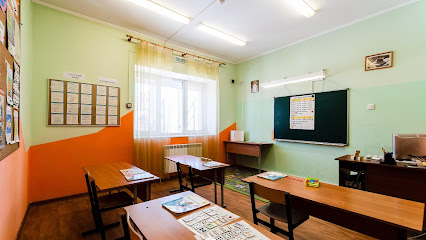 Детский сад и начальная школа Дедушка Олехник