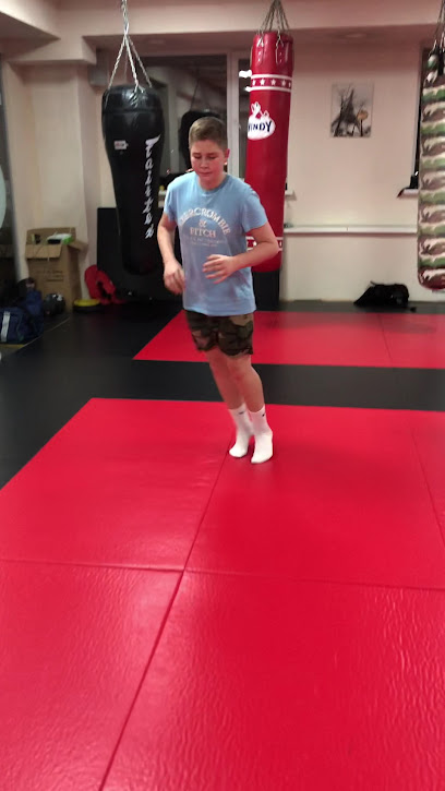 TBB GYM Школа единоборств : Тайский бокс,Кикбоксинг,Бокс,Мма
