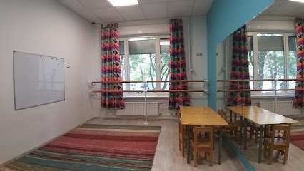 Детский клуб "Лесенка"