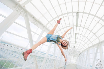 POLE ILLUSION STUDIO